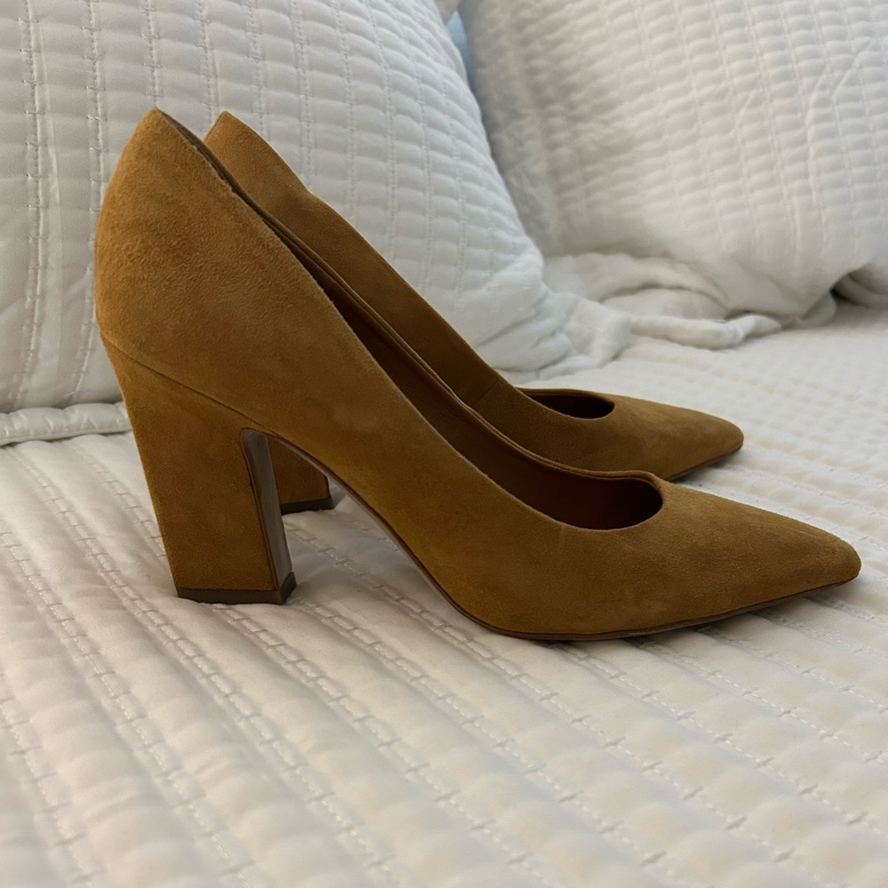 Franco Sarto Tan Heels Classic Pumps